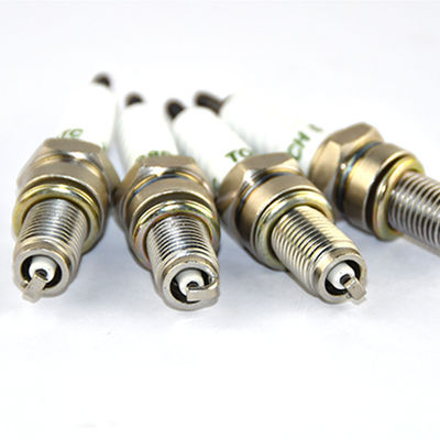 comprare Resistenza della corrosione delle candele del motociclo di rendimento elevato di D8RTC fabbricazione online