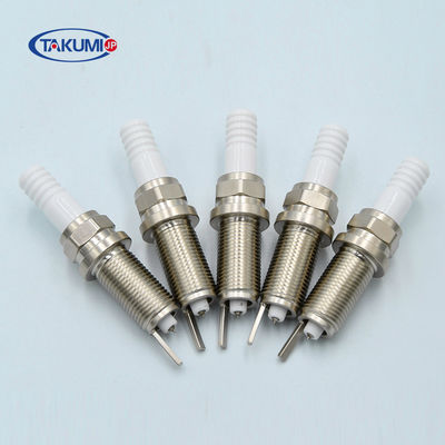 Chiusura K6RTC sostituita per NGK 6962 BKR6E Chiusure a potenza V per YX10YC XC10YC RC9YCC RC9YC RC9Y