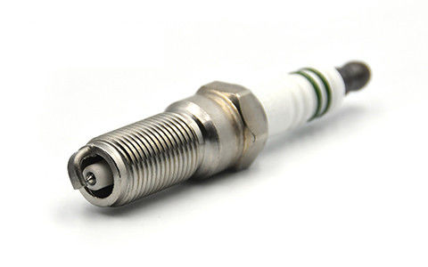 Scintilla per automobili NGK IFR5A11, DENSO SK16R11, Champion RC8WYPB4