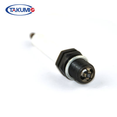 La candela industriale M18*1.5 sostituisce il campione Rb76N/Beru 18Gz7/S