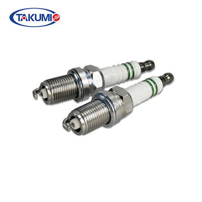Candele di accensione con corpo nichelato ed elettrodo con nucleo in rame compatibili con BP6HS / W20FP-U