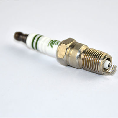 Torcia Q6RTIP - spina di Ford Compatible Iridium Platinum Spark di vendita diretta della fabbrica