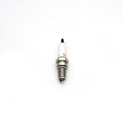 Candela di numero D8EA della spina del centro del rame della candela D8ETC NGK delle componenti del motore dell'automobile