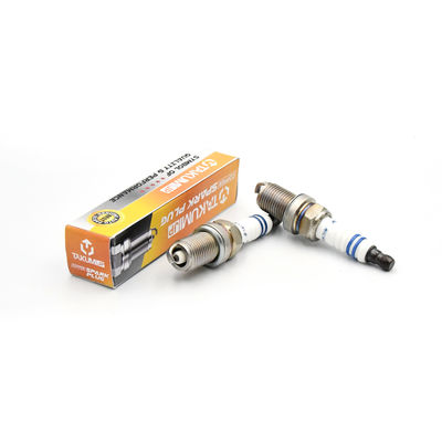 Candela automatica genuina BK6RETC dell'iridio delle componenti del motore K6RTI per HONEY-DA MAZDA MIT-Unione Sovietica-BISHi SU-BA-RU NISSAN FORD