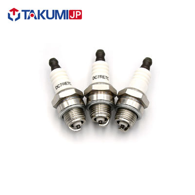 Sostituzione della candela per il vestito di NGK DCPR7E per il gatto artico 09482-00449 09482-00488 di Suzuki 09482-00448